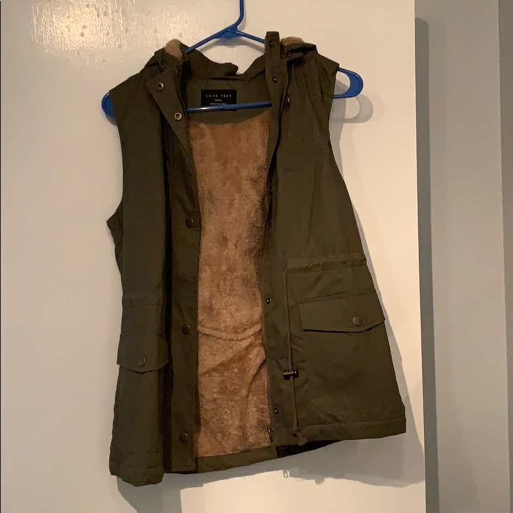 Love Tree Cargo winter vest